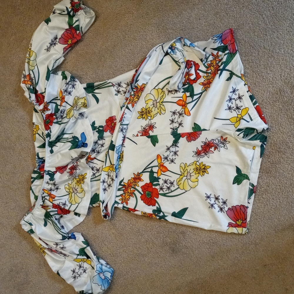 Flower romper - Picture 2 of 2